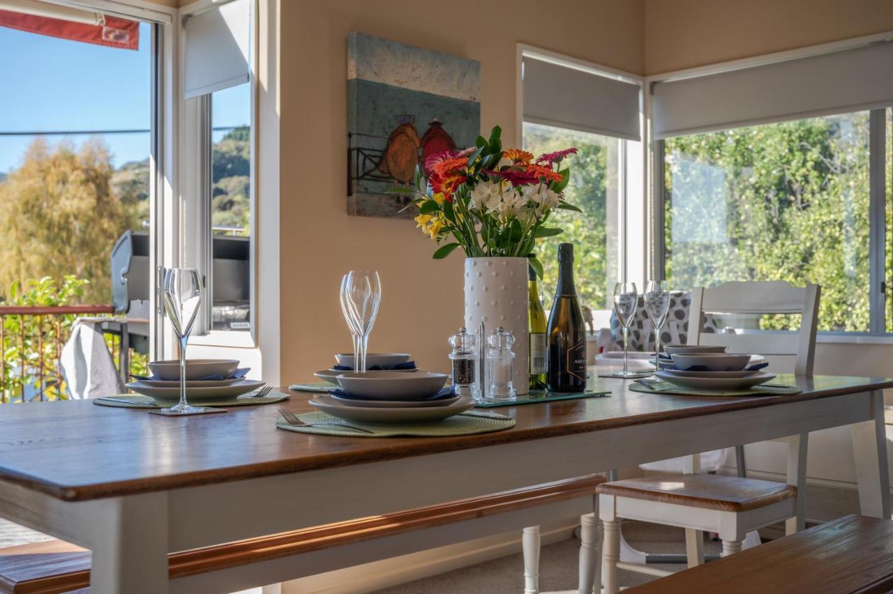 Rose On The Bay - Akaroa Holiday Home Exterior foto